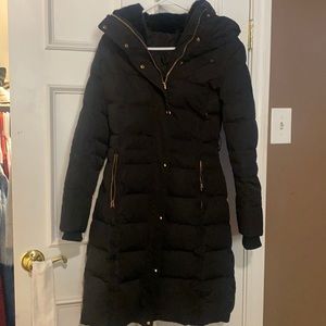 Long winter coat-brand new conditions